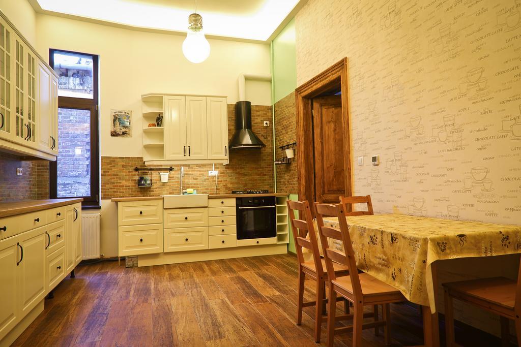 Arina Apartments 2 ブラショフ エクステリア 写真